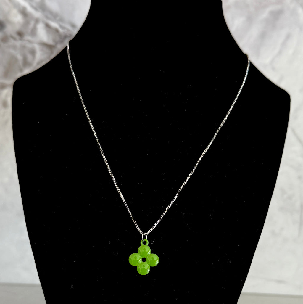 Iconic Green Clover Necklace