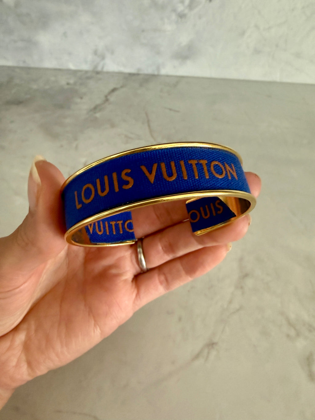 Livia Ribbon Cuff